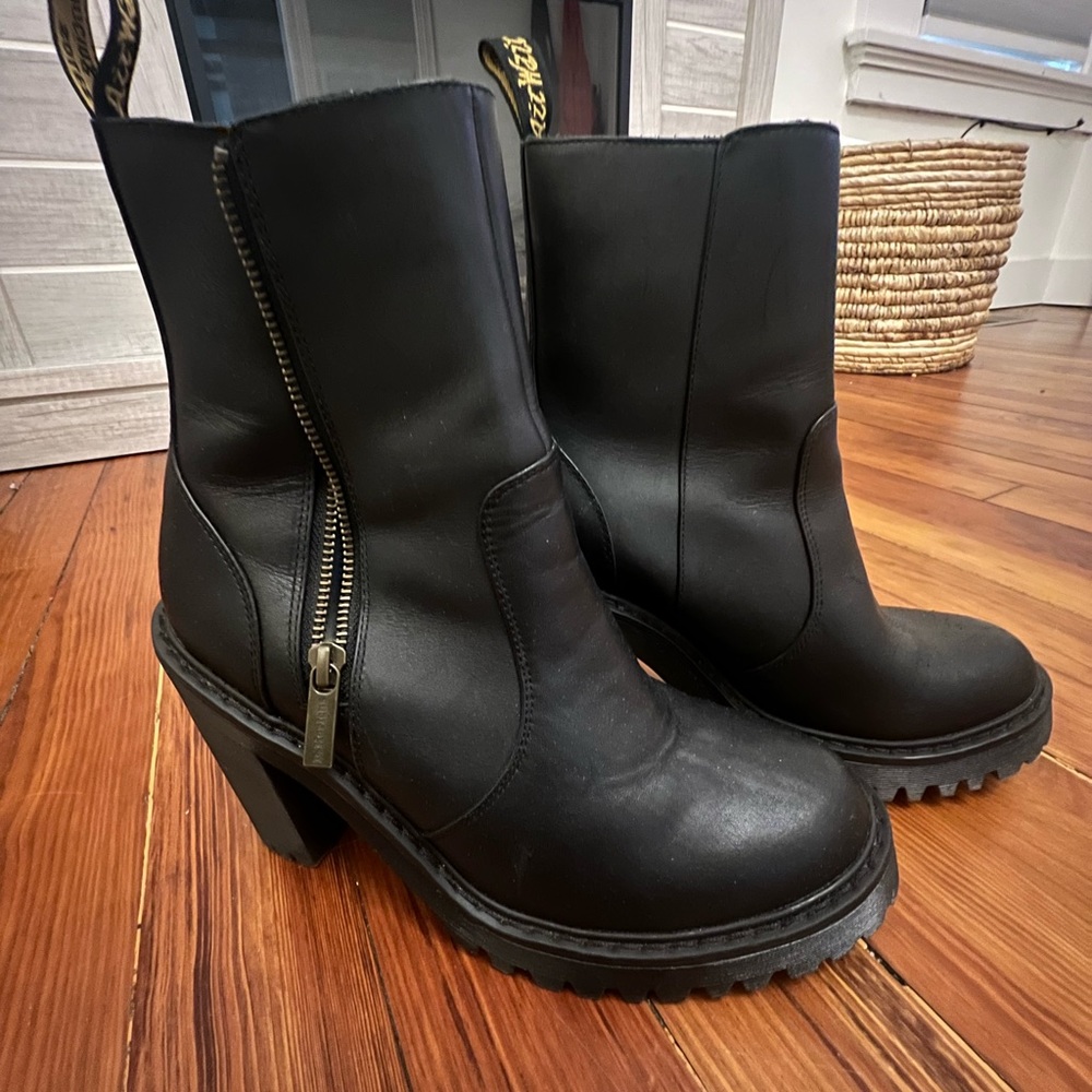 Dr Marten boot with heel size 9